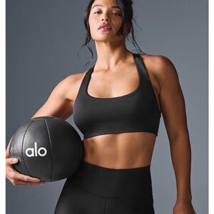 Alo airlift sports bra